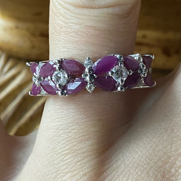 Genuine Ruby Sterling Silver Ring Size 7 - Picture 1 of 11